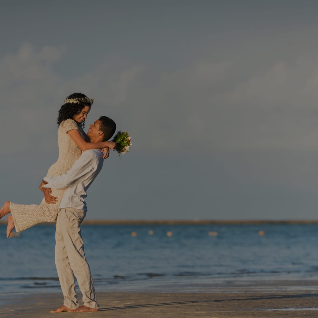 The honeymoon package photograph, a room set among the trees