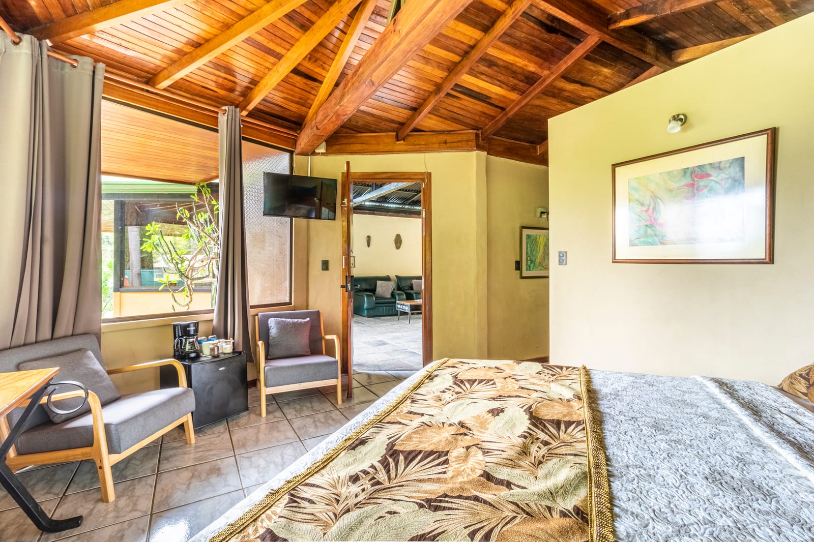 The Lux bright mountain view suite with access to a shared rooftop terrace